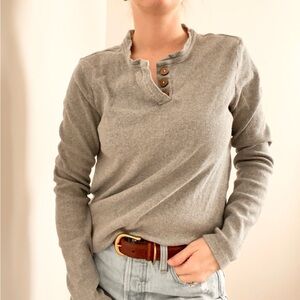 Burt’s Bees Gray Ribbed Thermal Top
